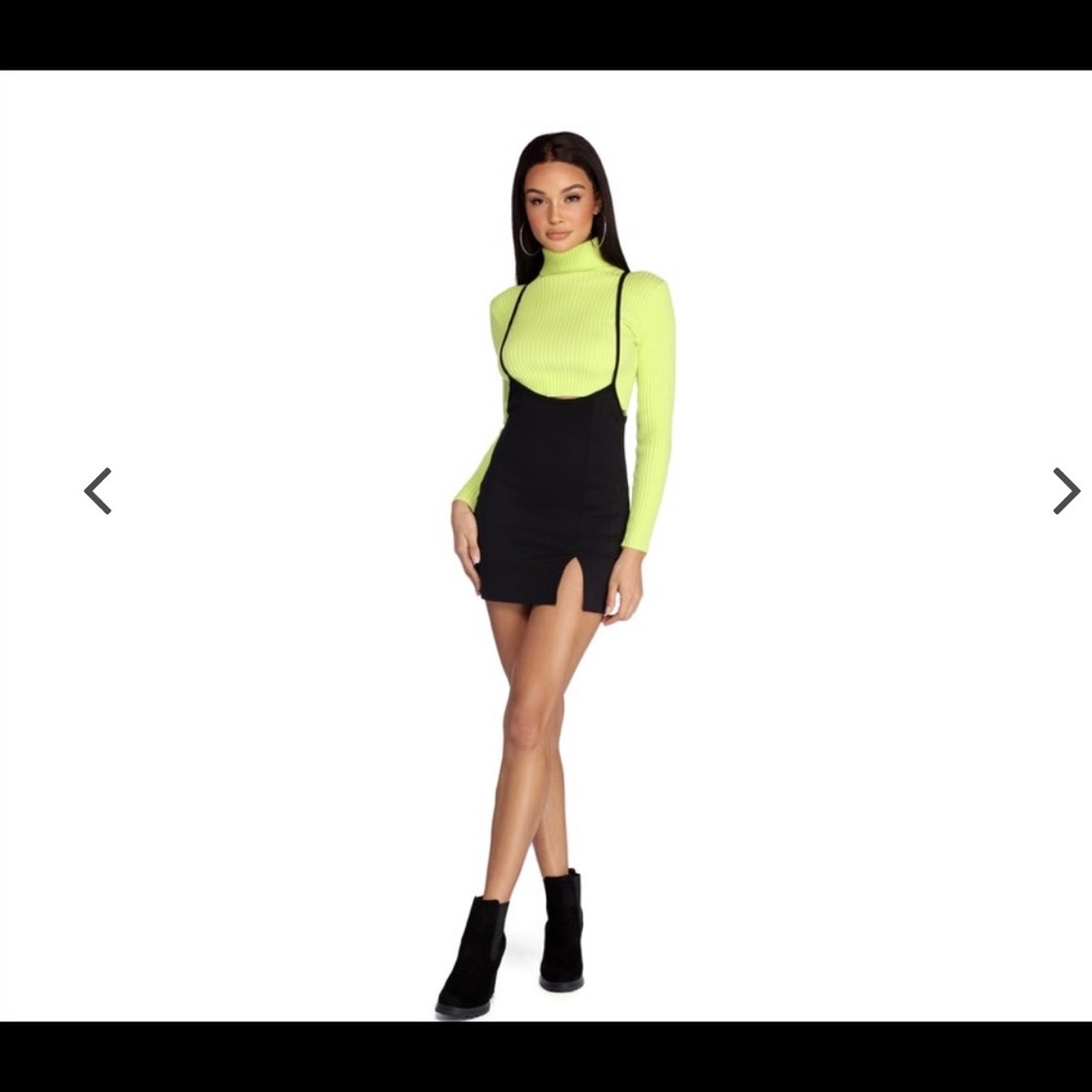 Windsor suspenders skirt